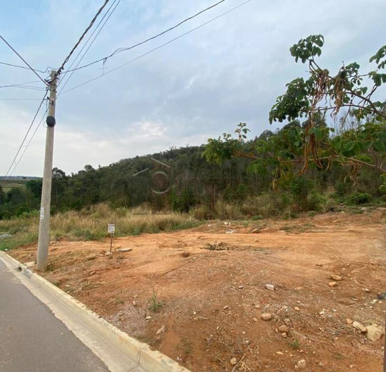 TERRENO DE 250 MT² COM ÓTIMA TOPOGRAFIA NO JARDIM DAS ANGÉLICAS EM ITUPEVA-SP.