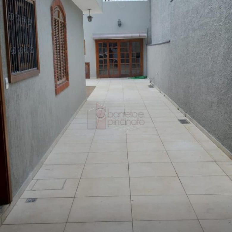 SOBRADO RESIDENCIAL E COMERCIAL PARA VENDA NO JARDIM CICA – JUNDIAÍ/SP