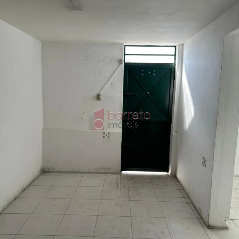 Comercial Salão sem cond em Jundiaí