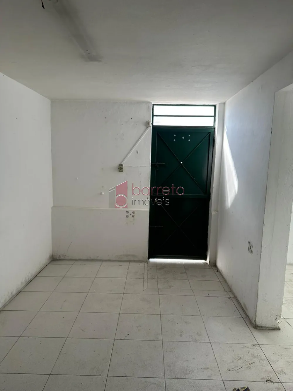 Comercial Salão sem cond em Jundiaí