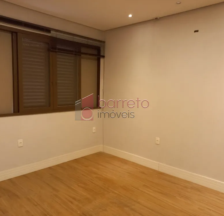 CASA/SALÃO COMERCIAL PARA VENDA NA VILA VIRGINIA (RUA DO RETIRO) EM JUNDIAÍ/SP