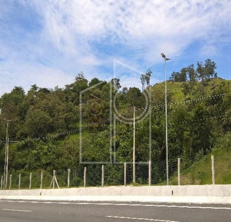 AREA PARA VENDA FINAL AVENIDA NOVE DE JULHO TREVO DA ANHANGUERA JUNDIAI SP