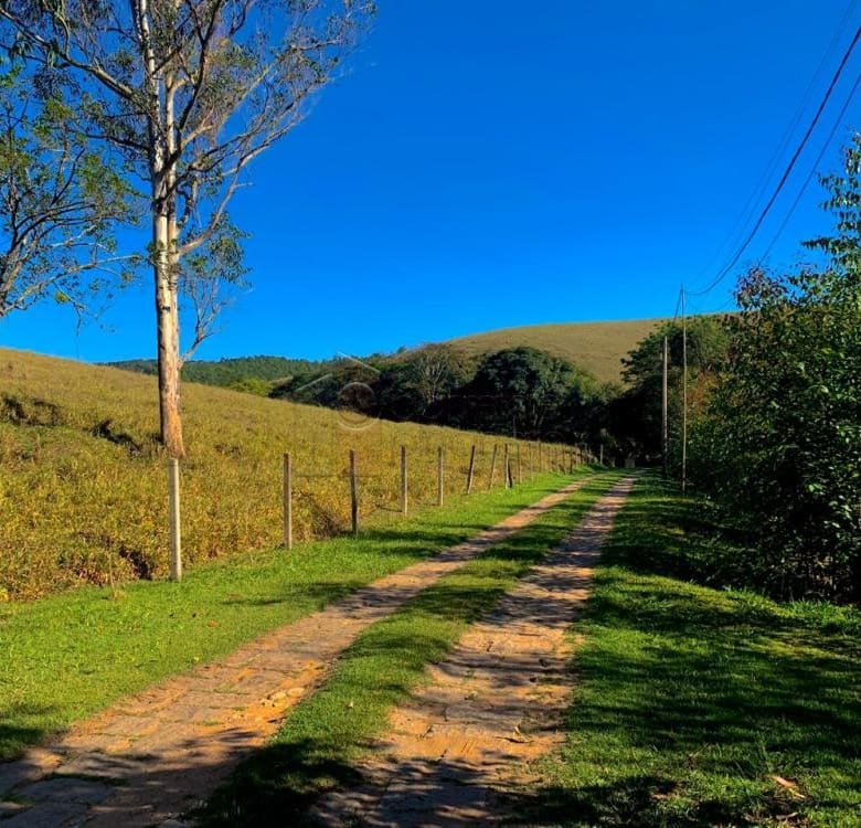 SÍTIO À VENDA NA REGIÃO DO BAIRRO RIO ACIMA EM JUNDIAÍ/SP