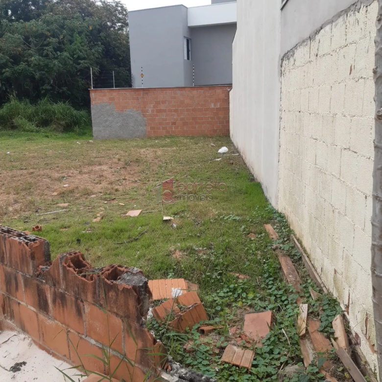 TERRENO À VENDA LOCALIZADO NO BAIRRO RESIDENCIAL SANTA GIOVANA, NA CIDADE DE JUNDIAÍ.