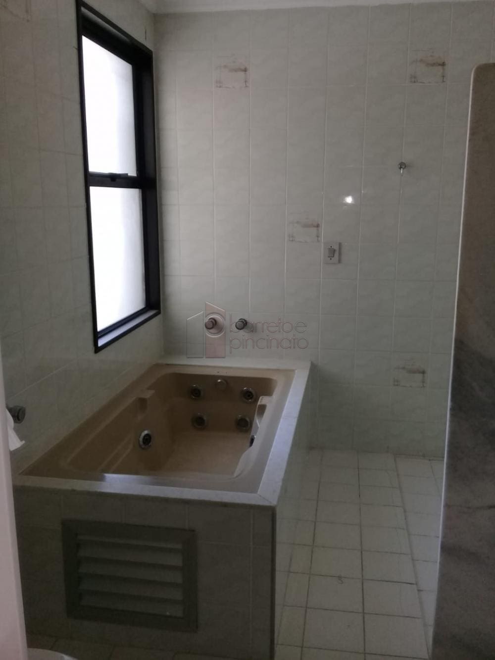 APARTAMENTO À VENDA NO EDIFÍCIO BBC – CENTRO – JUNDIAÍ/SP