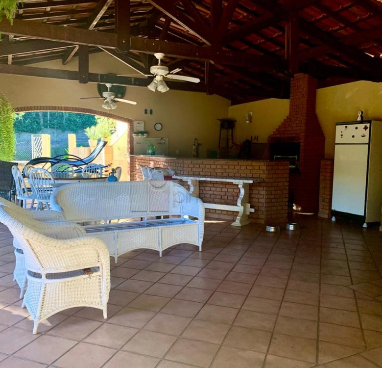 SÍTIO À VENDA NA REGIÃO DO BAIRRO RIO ACIMA EM JUNDIAÍ/SP