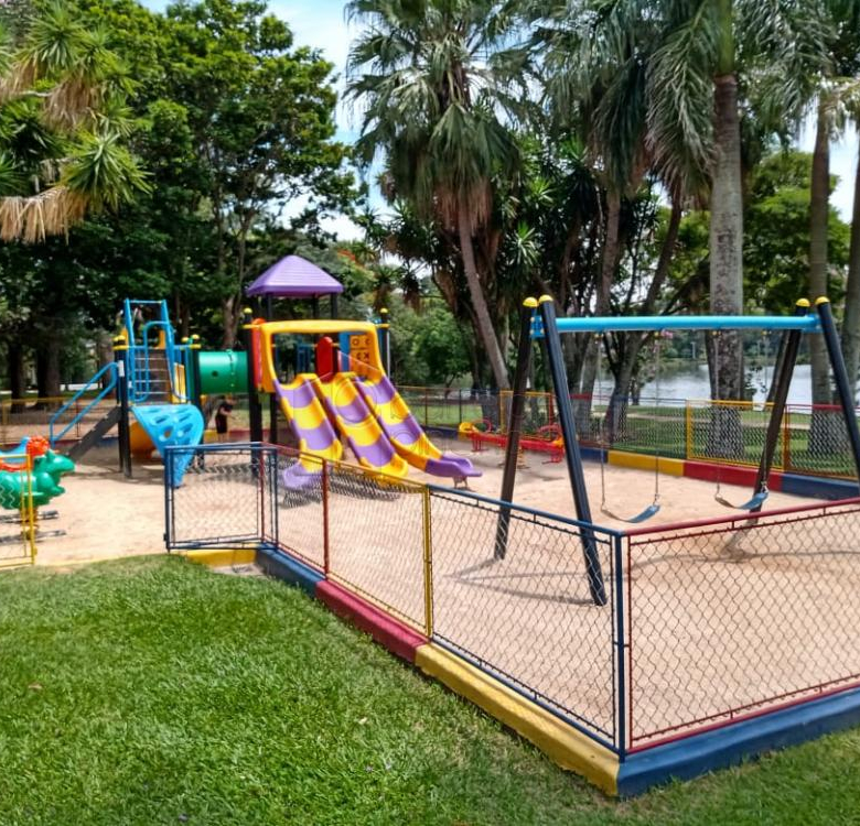 CASA À VENDA NO CONDOMÍNIO PORTAL DA CONCÓRDIA – CABREÚVA/SP