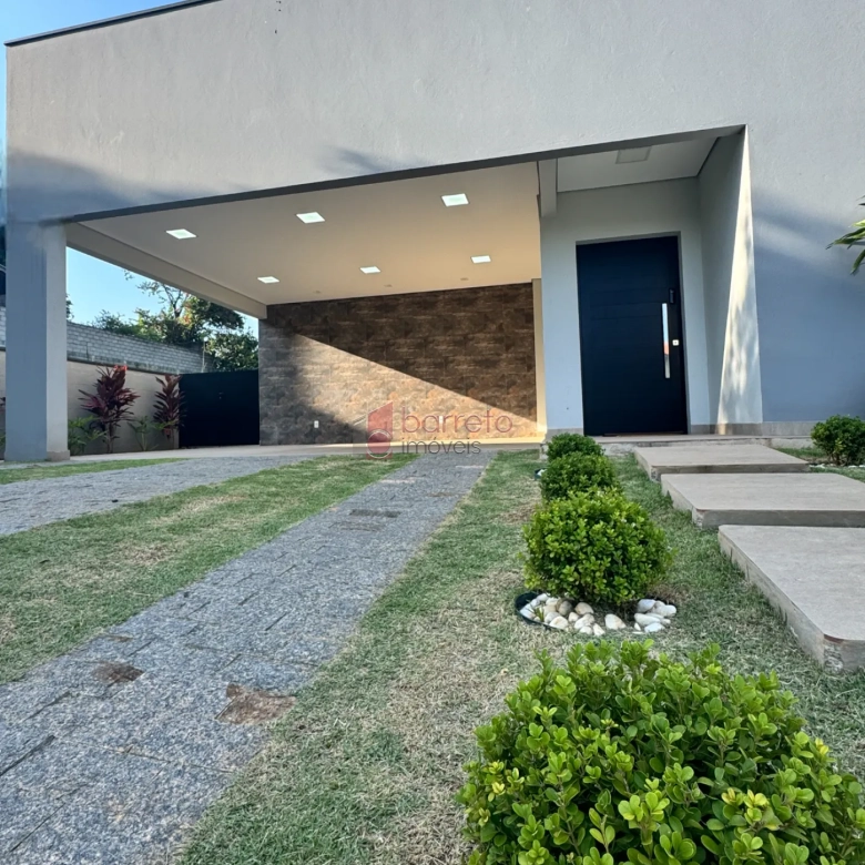CASA TÉRREA À VENDA – 03 QUARTOS – CONDOMÍNIO ALTO DA BOA VISTA – ITUPEVA/SP