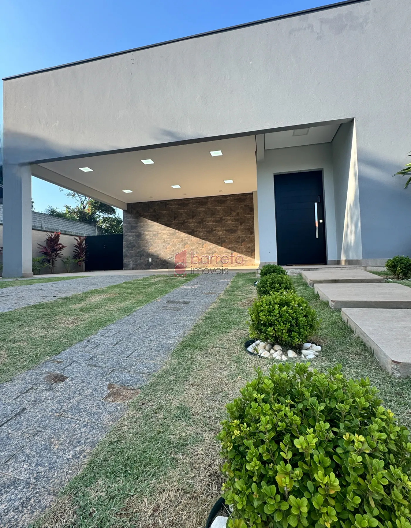 CASA TÉRREA À VENDA – 03 QUARTOS – CONDOMÍNIO ALTO DA BOA VISTA – ITUPEVA/SP