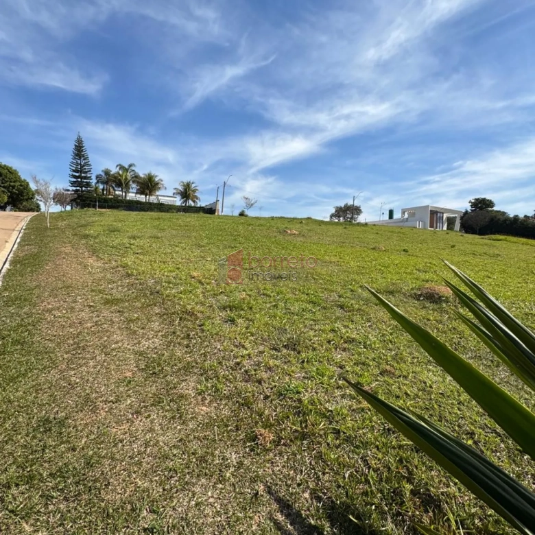 LINDO TERRENO À VENDA NO CONDOMÍNIO SOLAR DOS BANDEIRANTES EM ITUPEVA/SP