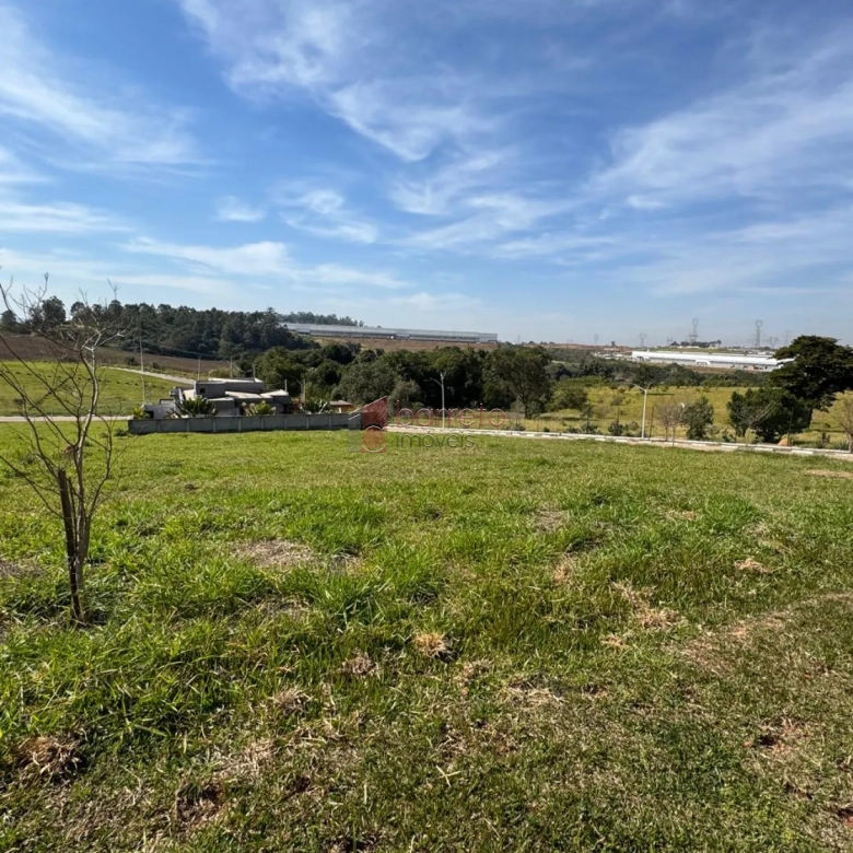 LINDO TERRENO À VENDA NO CONDOMÍNIO SOLAR DOS BANDEIRANTES EM ITUPEVA/SP