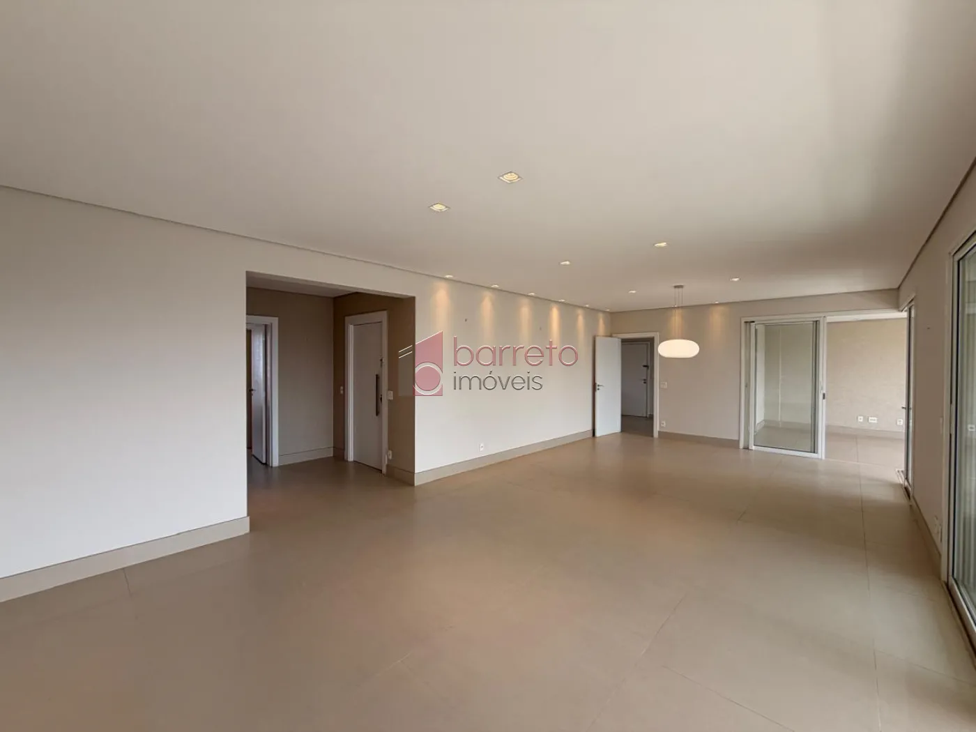 APARTAMENTO ALTO PADRÃO À VENDA NO CONDOMÍNIO LINDENBERG – ANHANGABAÚ – JUNDIAÍ/SP