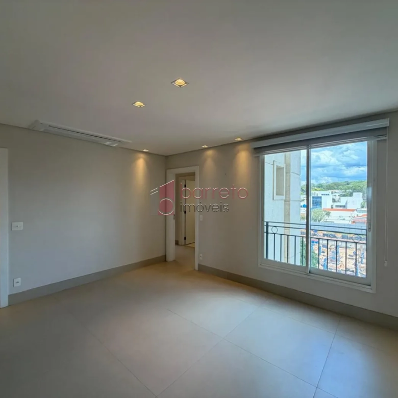 APARTAMENTO ALTO PADRÃO À VENDA NO CONDOMÍNIO LINDENBERG – ANHANGABAÚ – JUNDIAÍ/SP