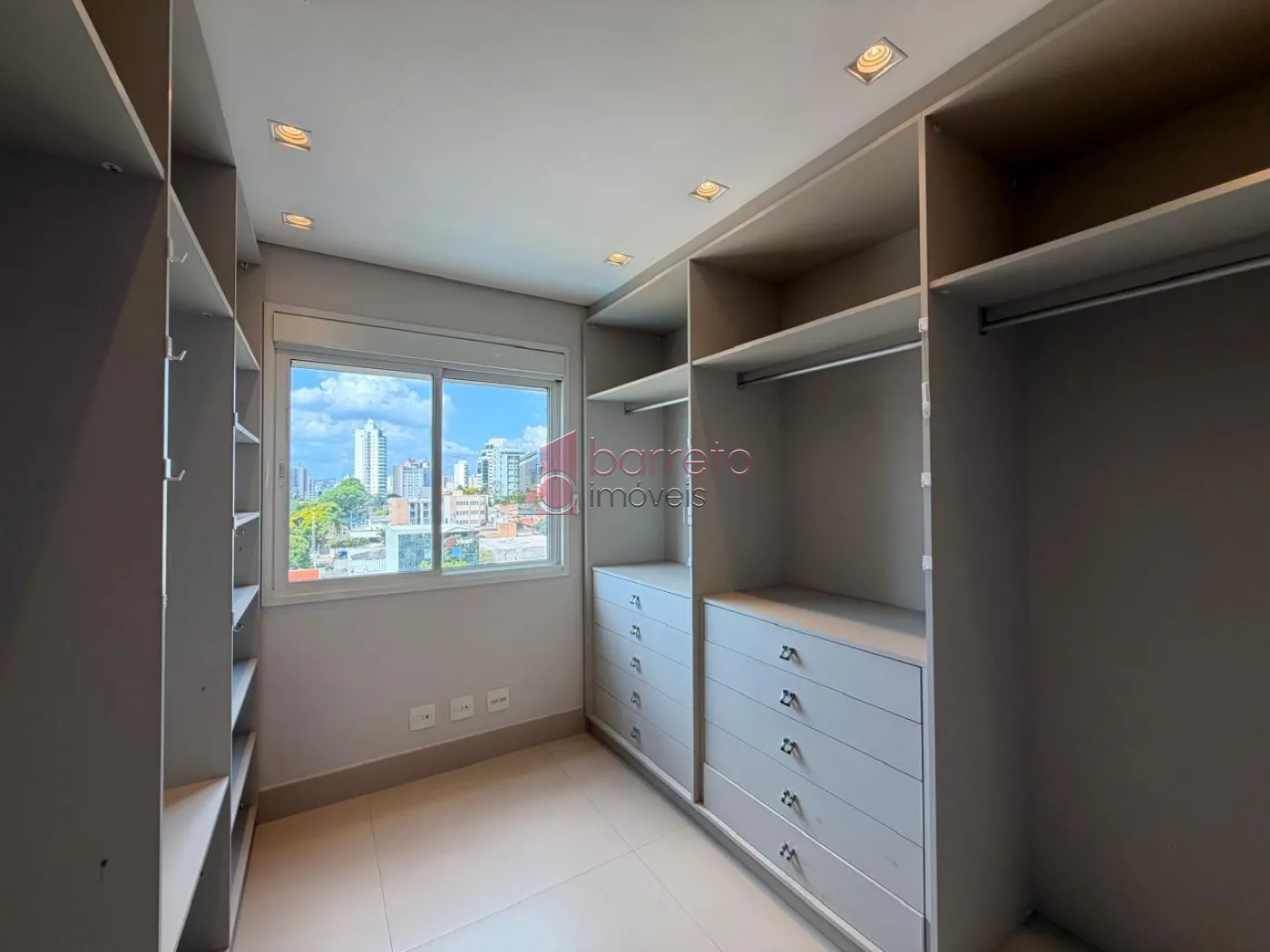 APARTAMENTO ALTO PADRÃO À VENDA NO CONDOMÍNIO LINDENBERG – ANHANGABAÚ – JUNDIAÍ/SP