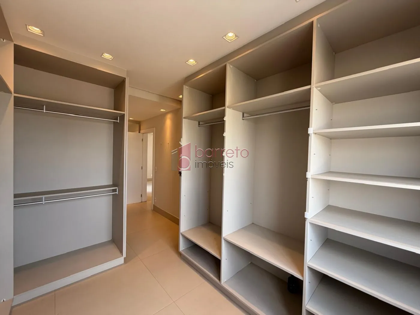 APARTAMENTO ALTO PADRÃO À VENDA NO CONDOMÍNIO LINDENBERG – ANHANGABAÚ – JUNDIAÍ/SP