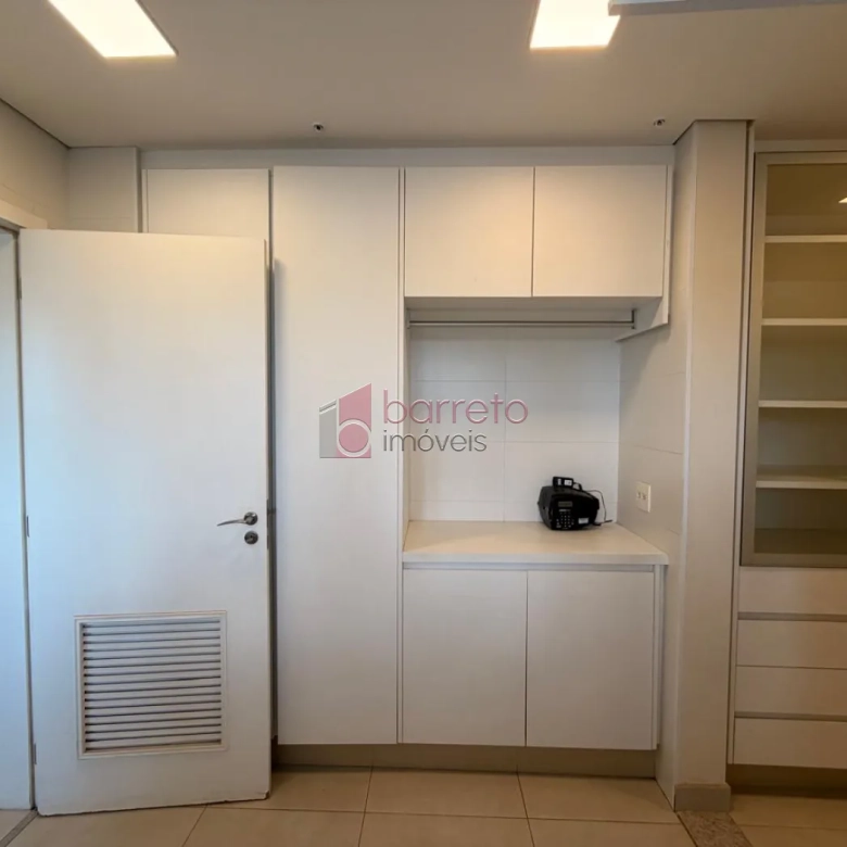 APARTAMENTO ALTO PADRÃO À VENDA NO CONDOMÍNIO LINDENBERG – ANHANGABAÚ – JUNDIAÍ/SP