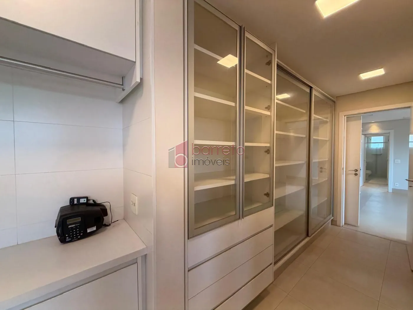APARTAMENTO ALTO PADRÃO À VENDA NO CONDOMÍNIO LINDENBERG – ANHANGABAÚ – JUNDIAÍ/SP
