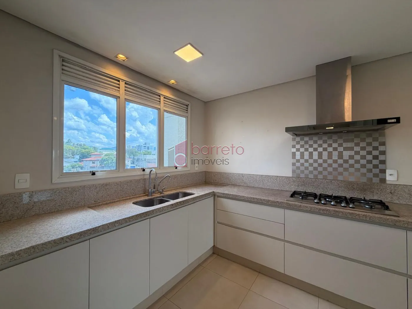 APARTAMENTO ALTO PADRÃO À VENDA NO CONDOMÍNIO LINDENBERG – ANHANGABAÚ – JUNDIAÍ/SP