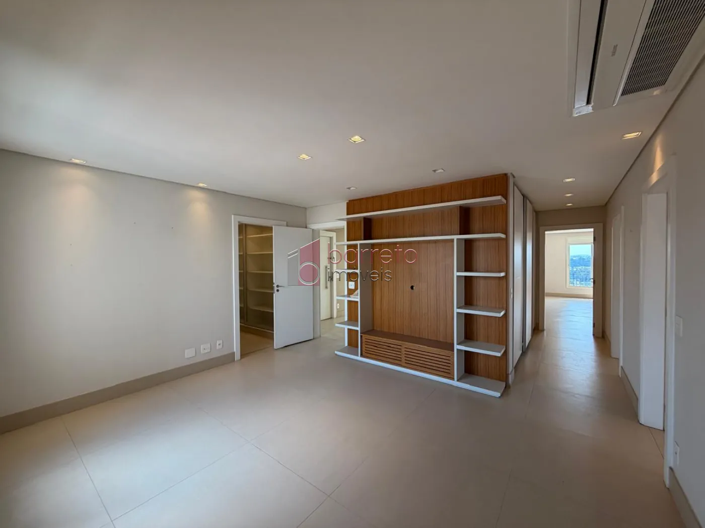 APARTAMENTO ALTO PADRÃO À VENDA NO CONDOMÍNIO LINDENBERG – ANHANGABAÚ – JUNDIAÍ/SP