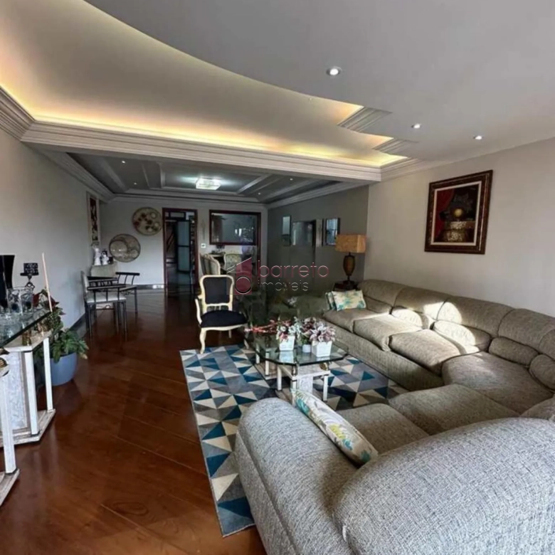 APARTAMENTO ALTO PADRÃO COM 3 DORMITÓRIOS À VENDA NO CENTRO DE JUNDIAÍ/SP