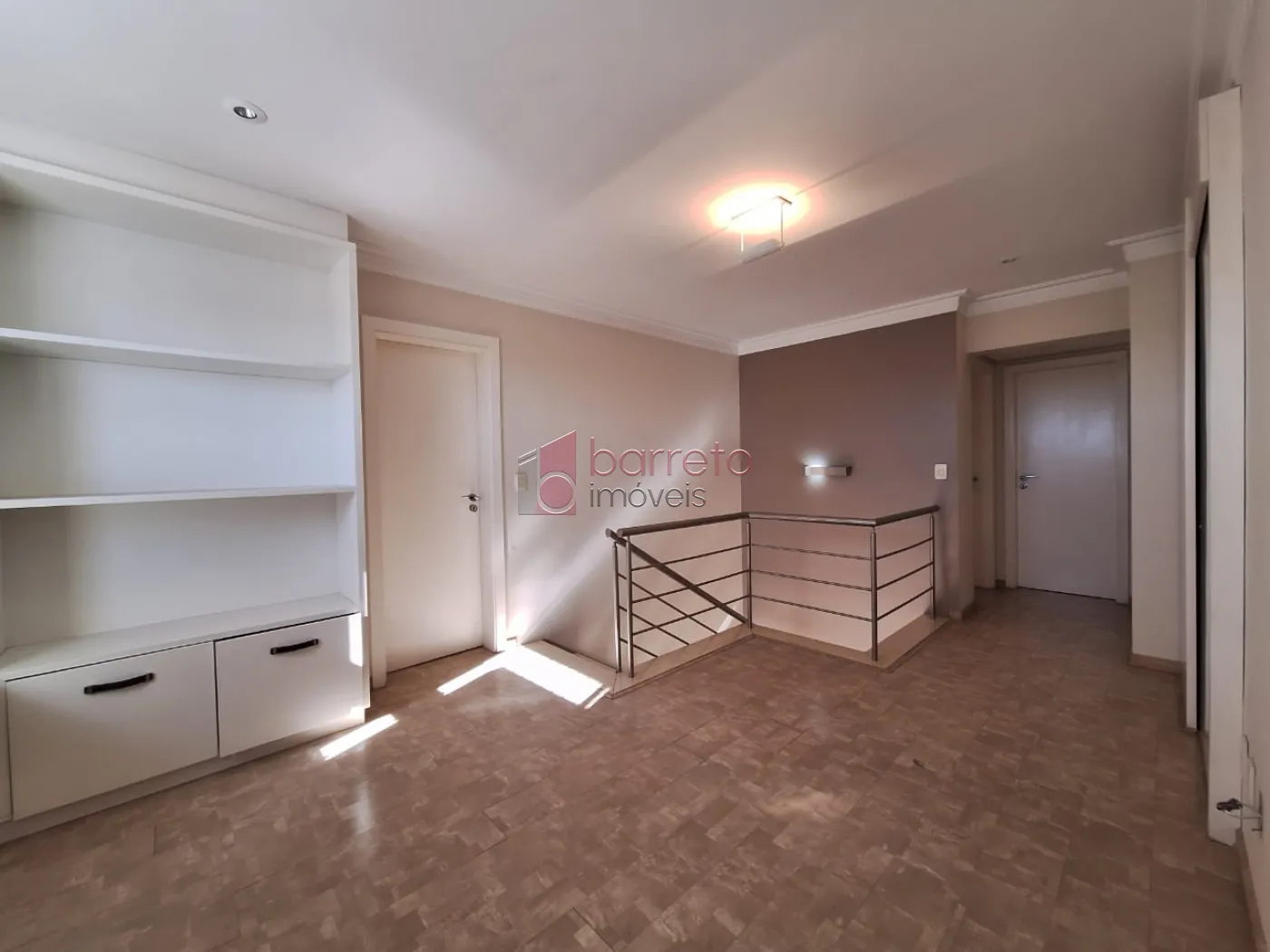 COBERTURA ESTILO DUPLEX PARA VENDA E LOCAÇÃO NO CONDOMÍNIO MAISON CLASSIC – JUNDIAÍ/SP