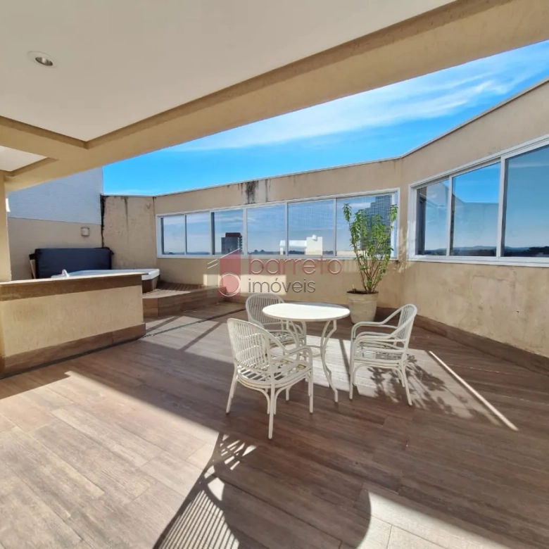 COBERTURA ESTILO DUPLEX PARA VENDA E LOCAÇÃO NO CONDOMÍNIO MAISON CLASSIC – JUNDIAÍ/SP