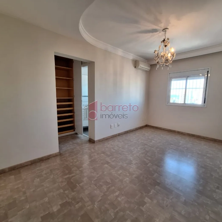 COBERTURA ESTILO DUPLEX PARA VENDA E LOCAÇÃO NO CONDOMÍNIO MAISON CLASSIC – JUNDIAÍ/SP