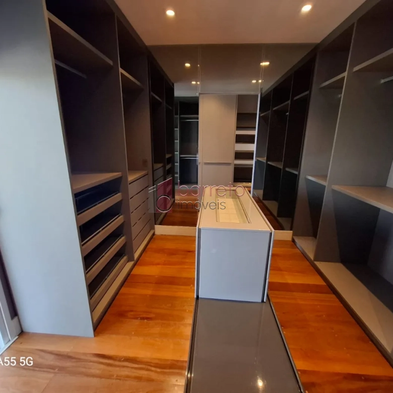 COBERTURA PARA VENDA NO EDIFÍCIO GRAND GARDEN – JUNDIAÍ/SP