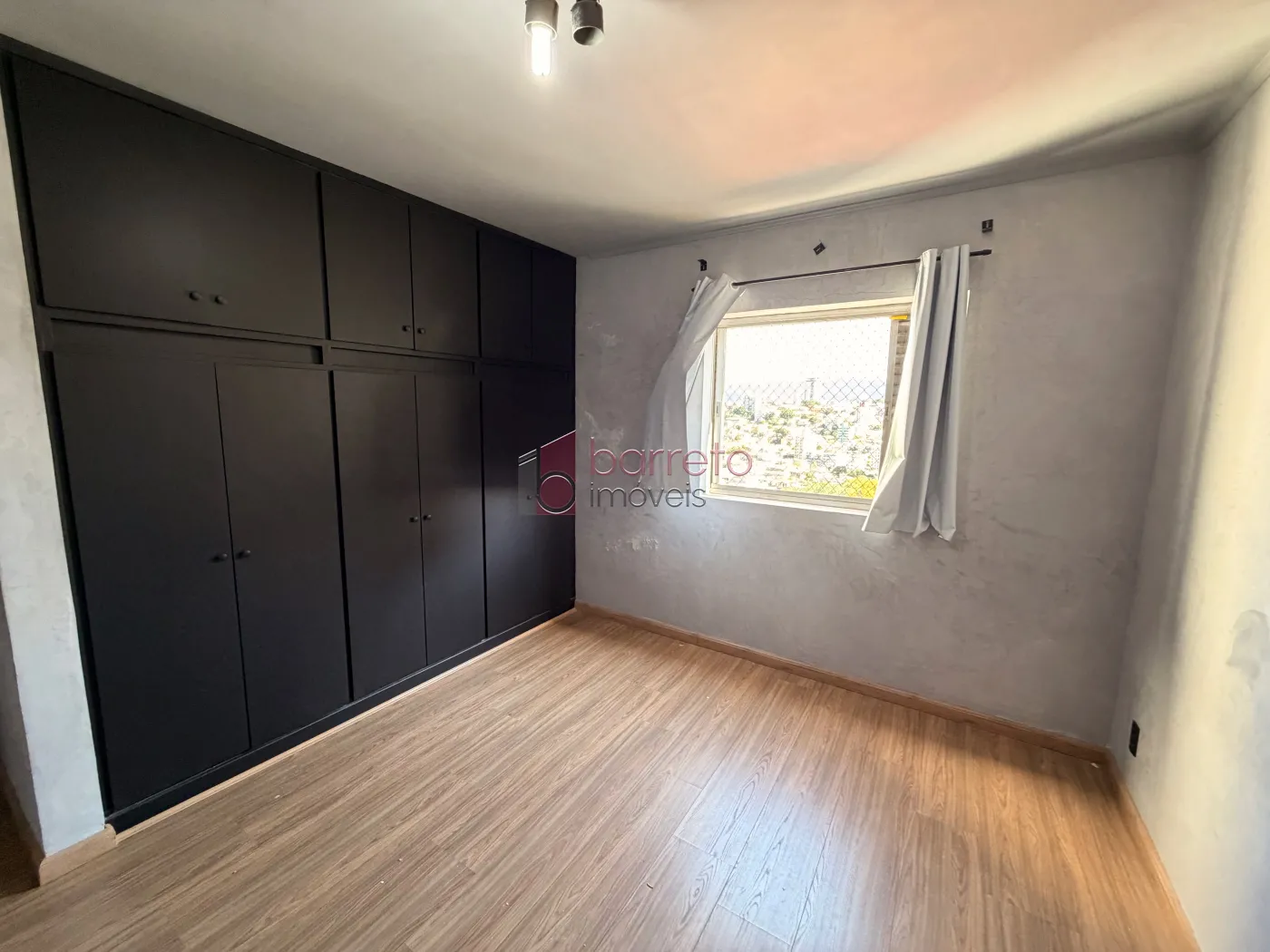 APARTAMENTO PARA LOCAÇÃO E VENDA NO CONDOMÍNIO RESIDENCIAL SENADOR  – JUNDIAÍ/SP