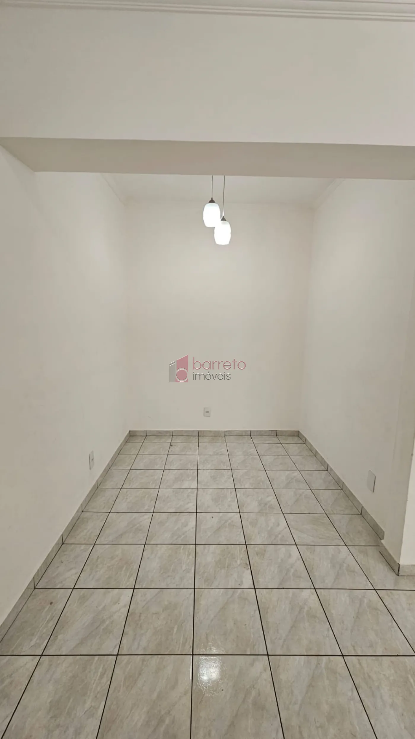 APARTAMENTO À VENDA NO EDIFÍCIO BRASIL – JUNDIAÍ/SP