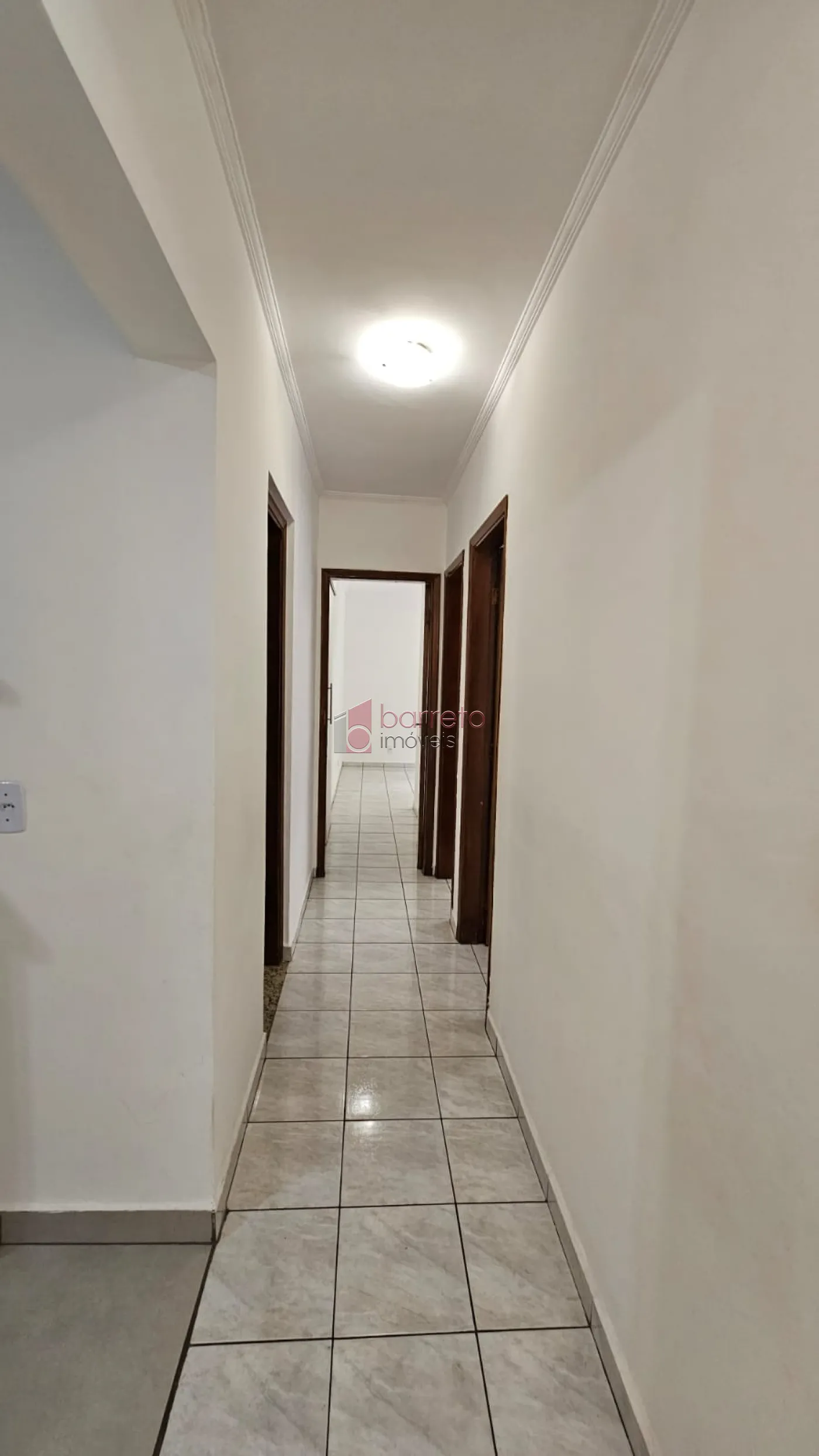 APARTAMENTO À VENDA NO EDIFÍCIO BRASIL – JUNDIAÍ/SP