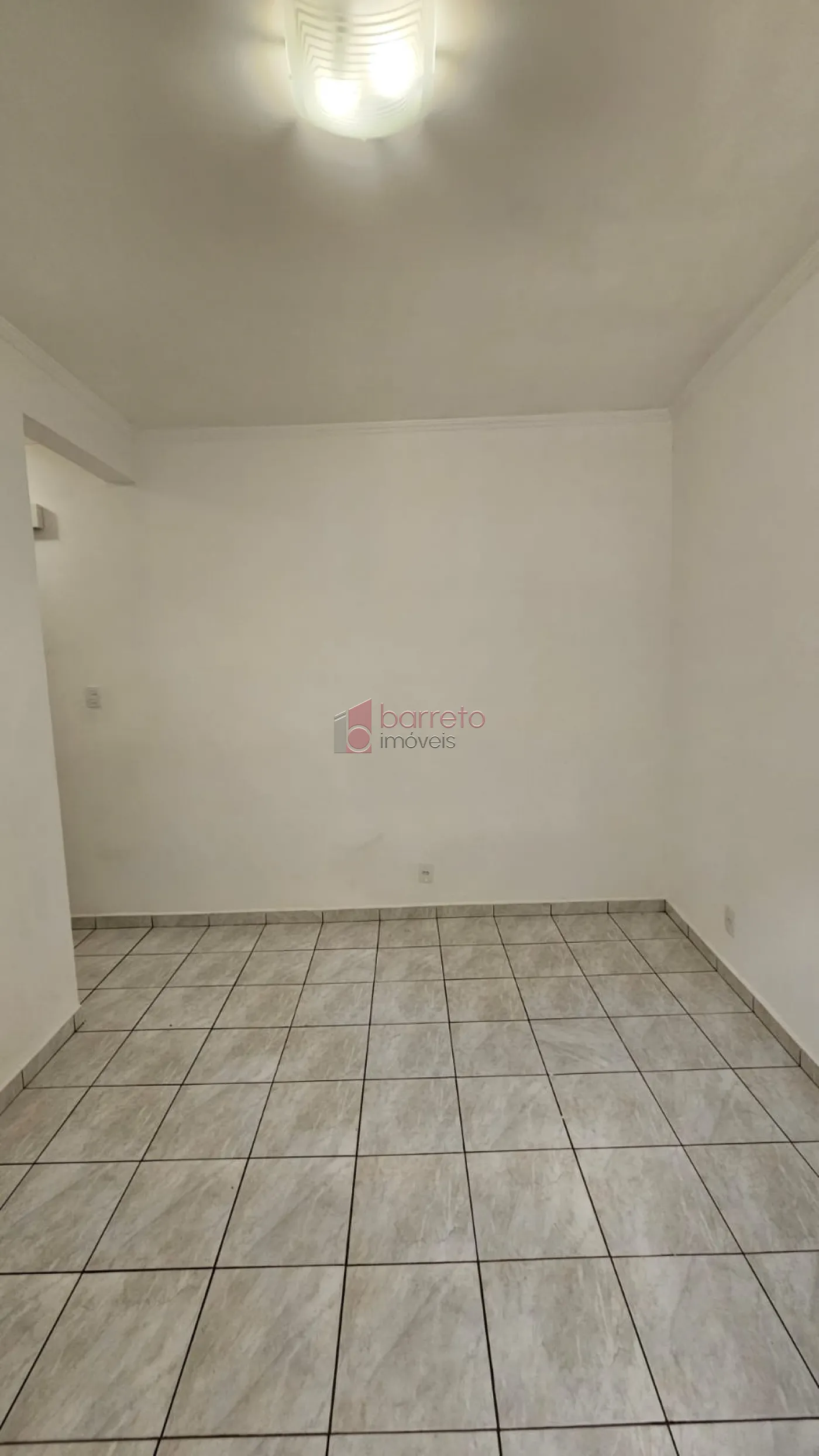 APARTAMENTO À VENDA NO EDIFÍCIO BRASIL – JUNDIAÍ/SP