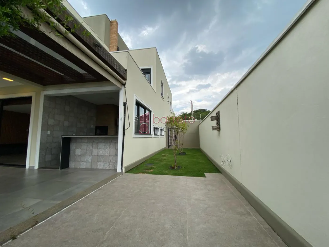 SOBRADO PARA VENDA NO CONDOMÍNIO BOSQUE DO HORTO – JUNDIAÍ/SP