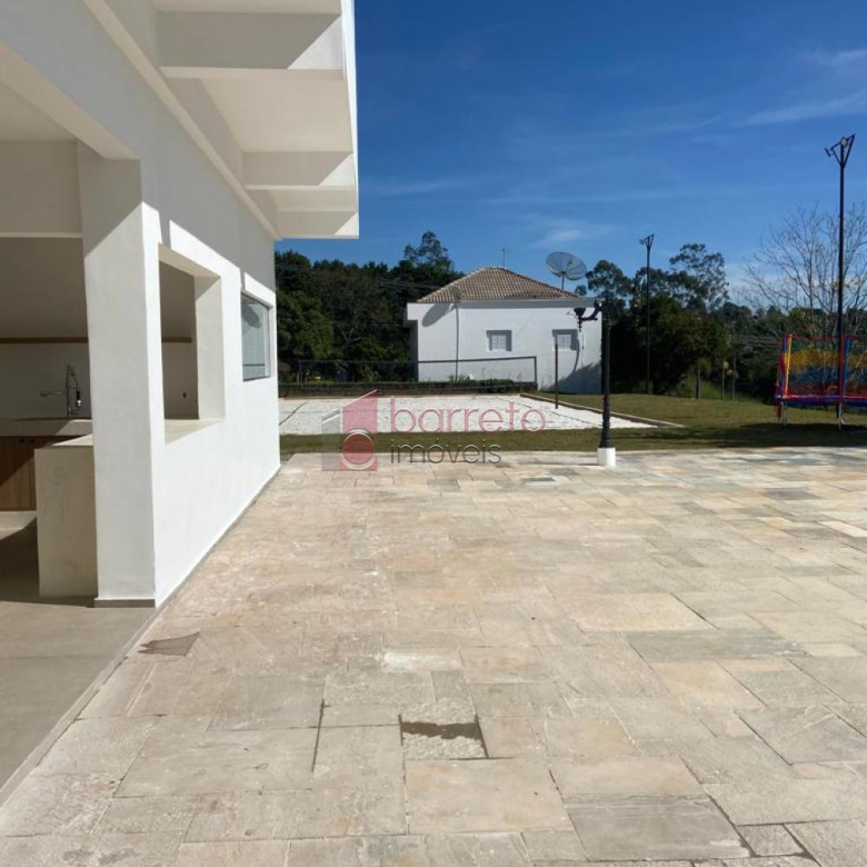CASA DE ALTO PADRÃO À VENDA NO CONDOMÍNIO FAZENDA CAMPO VERDE – JUNDIAÍ/SP