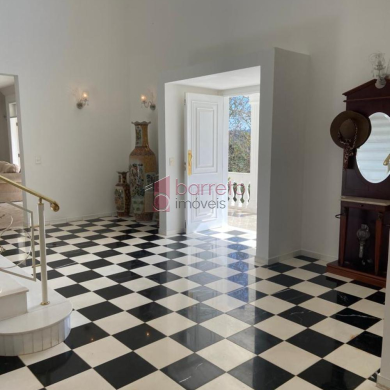 CASA DE ALTO PADRÃO À VENDA NO CONDOMÍNIO FAZENDA CAMPO VERDE – JUNDIAÍ/SP