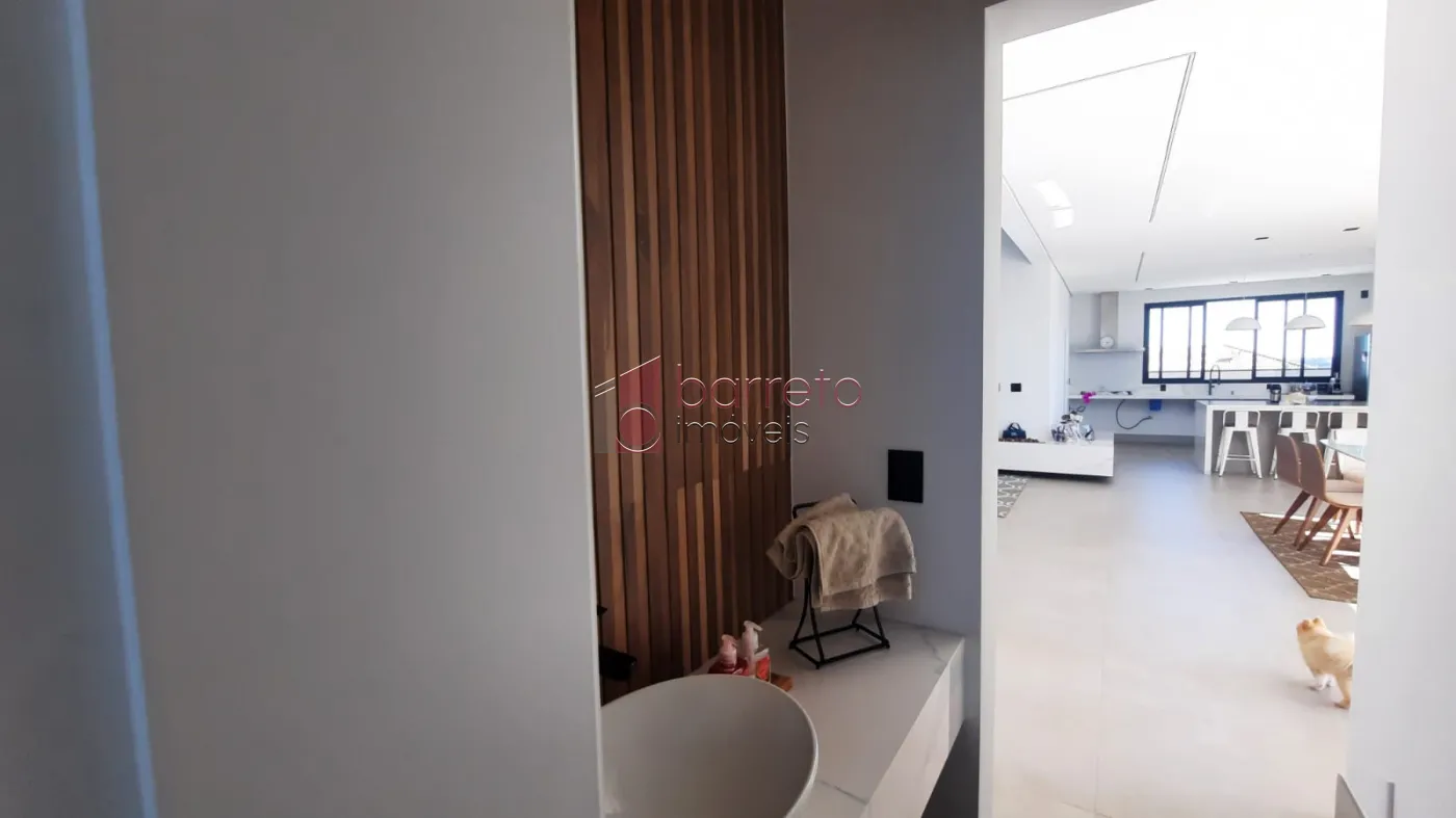 CASA À VENDA NO CONDOMÍNIO TERRAS DO CAXAMBÚ – BAIRRO CAXAMBÚ – JUNDIAÍ/SP
