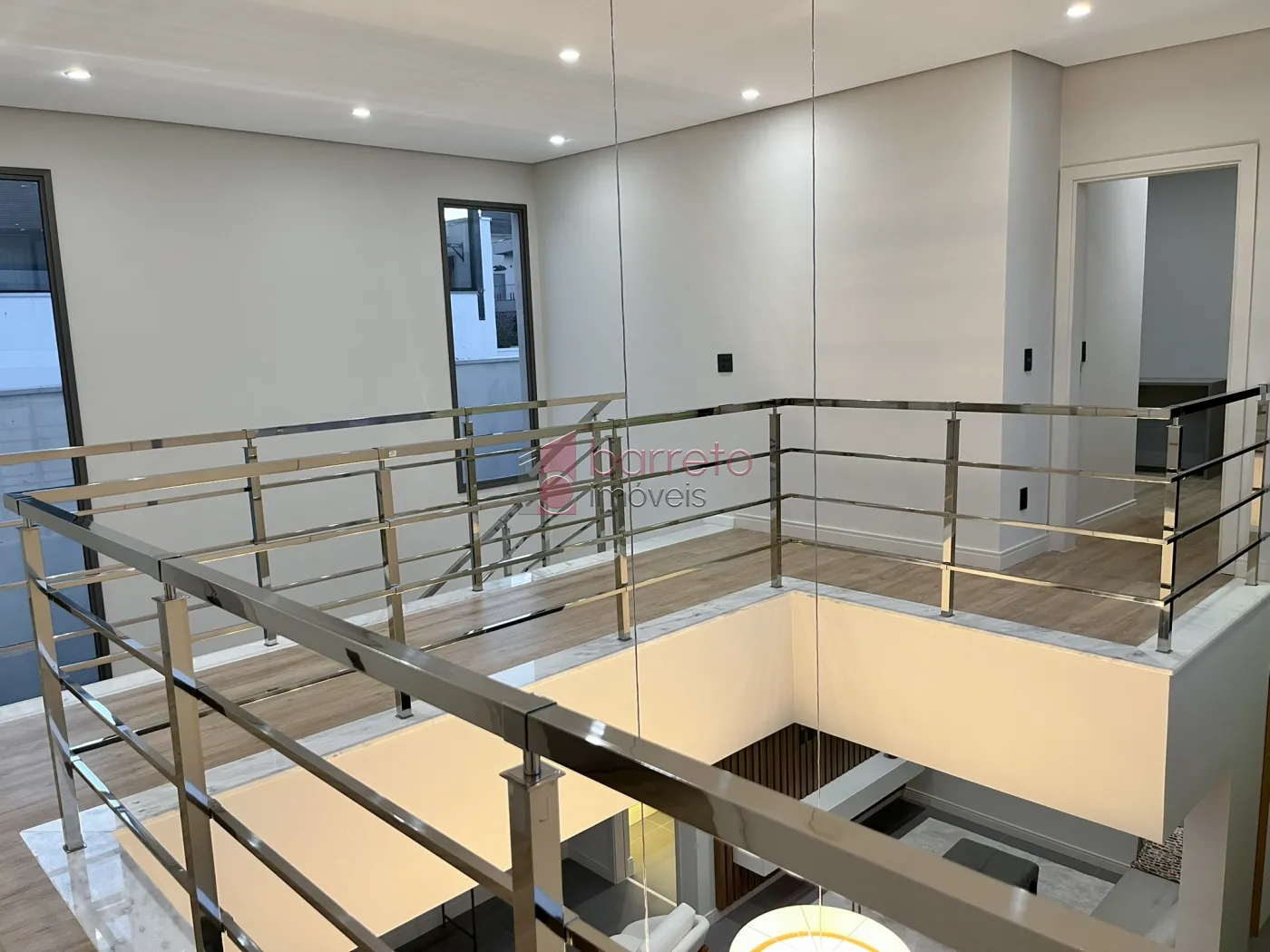 SOBRADO MOBILIADO PARA VENDA E LOCAÇÃO NO CONDOMÍNIO BRISAS DA MATA – JUNDIAÍ/SP