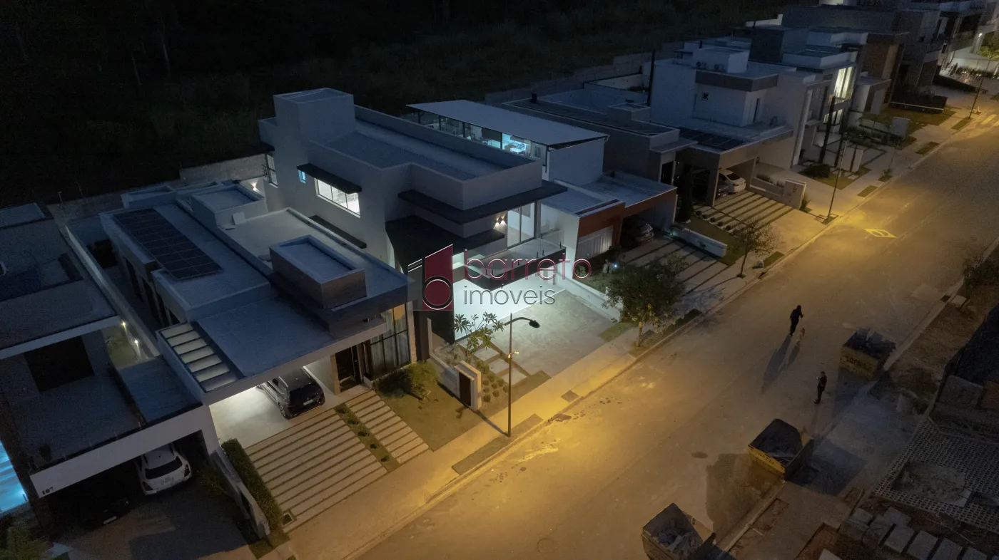 SOBRADO MOBILIADO PARA VENDA E LOCAÇÃO NO CONDOMÍNIO BRISAS DA MATA – JUNDIAÍ/SP