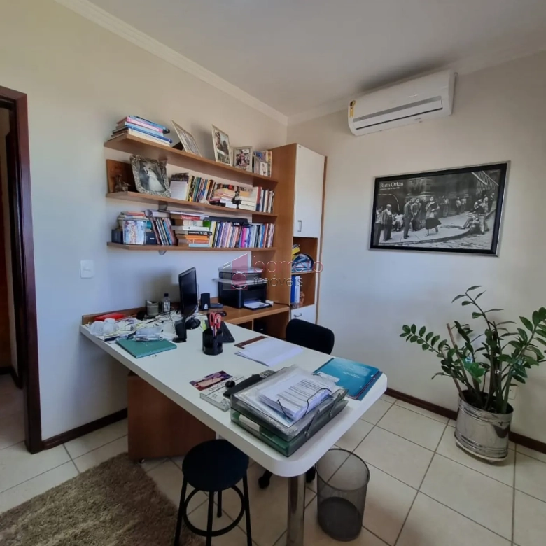 CASA PARA VENDA NO CONDOMÍNIO TERRAS DE SÃO CARLOS – JUNDIAÍ/SP