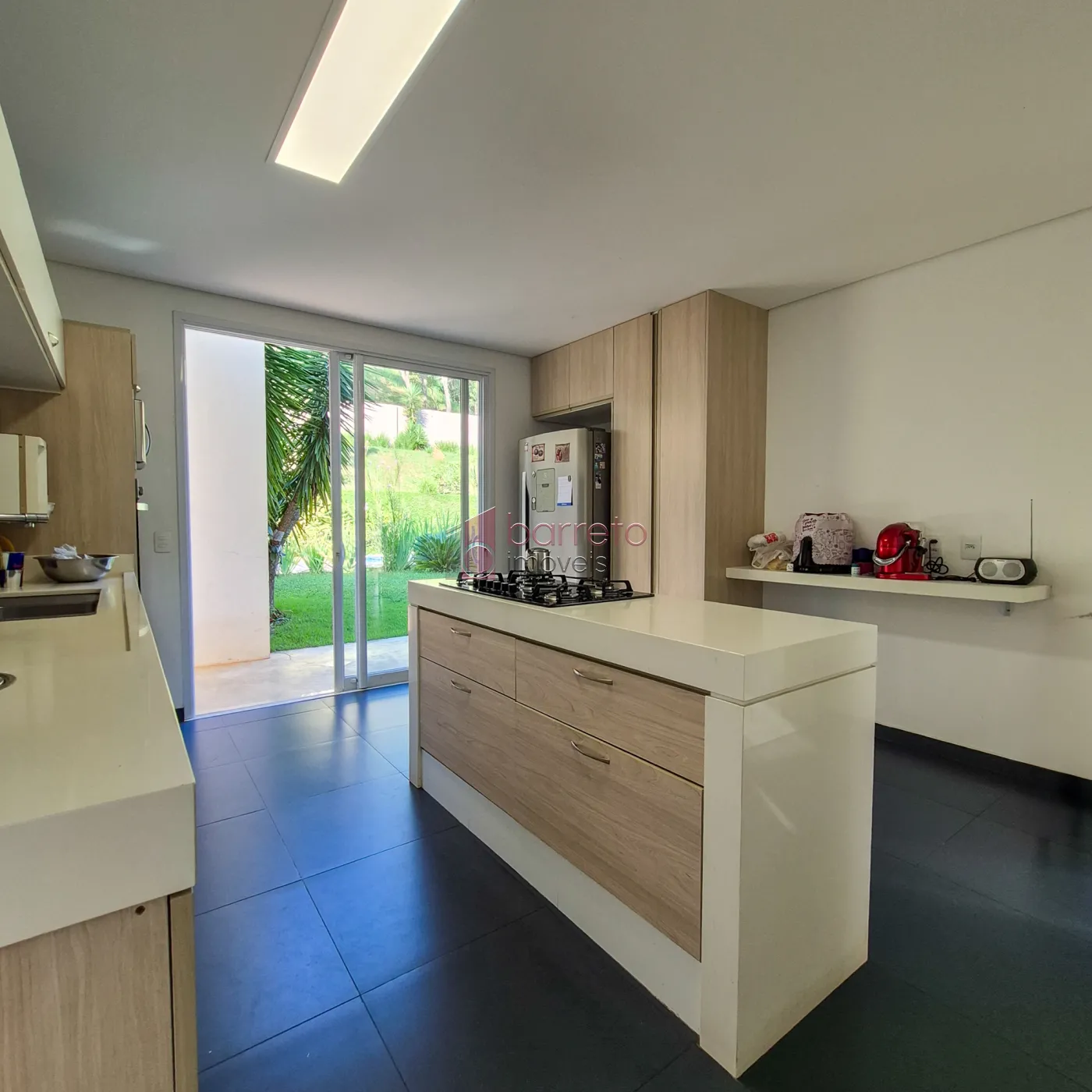 CASA COM 4 SUÍTES À VENDA NO CONDOMÍNIO PORTAL DA COLINA – JUNDIAÍ/SP
