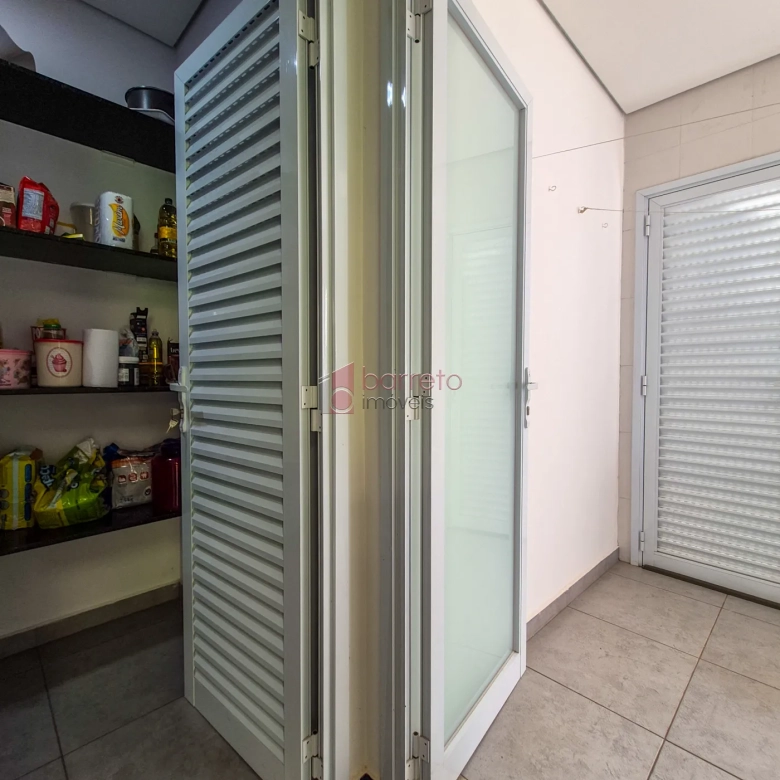 CASA COM 4 SUÍTES À VENDA NO CONDOMÍNIO PORTAL DA COLINA – JUNDIAÍ/SP