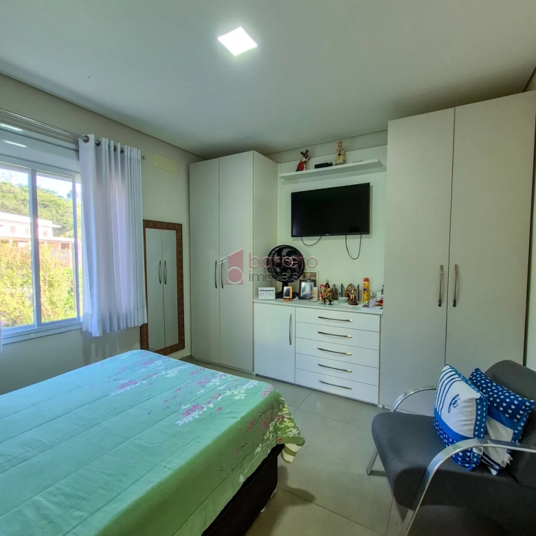 CASA COM 4 SUÍTES À VENDA NO CONDOMÍNIO PORTAL DA COLINA – JUNDIAÍ/SP