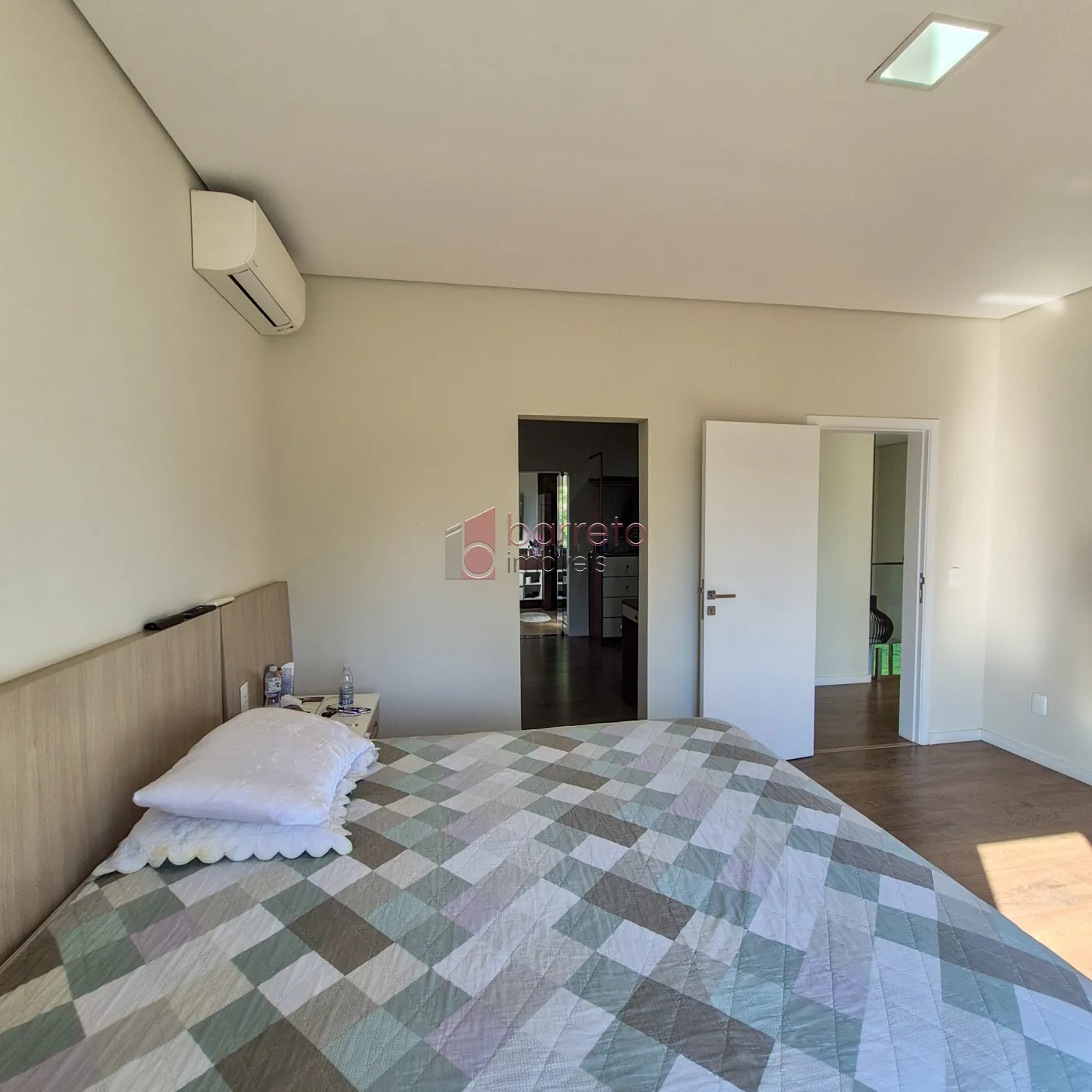 CASA COM 4 SUÍTES À VENDA NO CONDOMÍNIO PORTAL DA COLINA – JUNDIAÍ/SP
