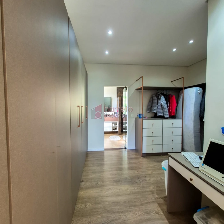 CASA COM 4 SUÍTES À VENDA NO CONDOMÍNIO PORTAL DA COLINA – JUNDIAÍ/SP