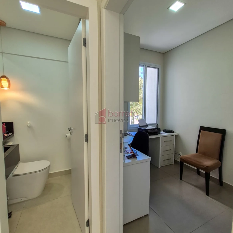 CASA COM 4 SUÍTES À VENDA NO CONDOMÍNIO PORTAL DA COLINA – JUNDIAÍ/SP