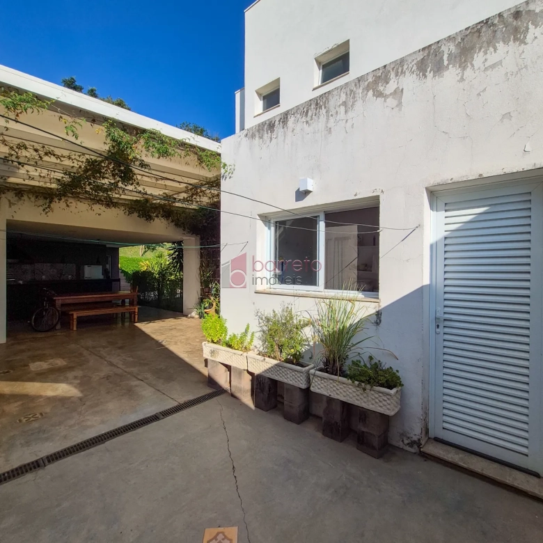 CASA COM 4 SUÍTES À VENDA NO CONDOMÍNIO PORTAL DA COLINA – JUNDIAÍ/SP