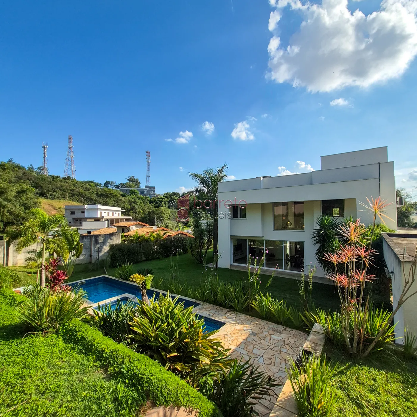CASA COM 4 SUÍTES À VENDA NO CONDOMÍNIO PORTAL DA COLINA – JUNDIAÍ/SP