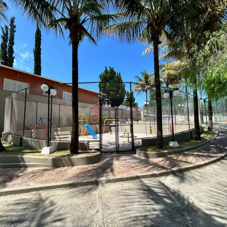 SOBRADO PARA VENDA OU LOCAÇÃO NO CONDOMÍNIO PORTAL DO PARAÍSO I – JUNDIAÍ/SP