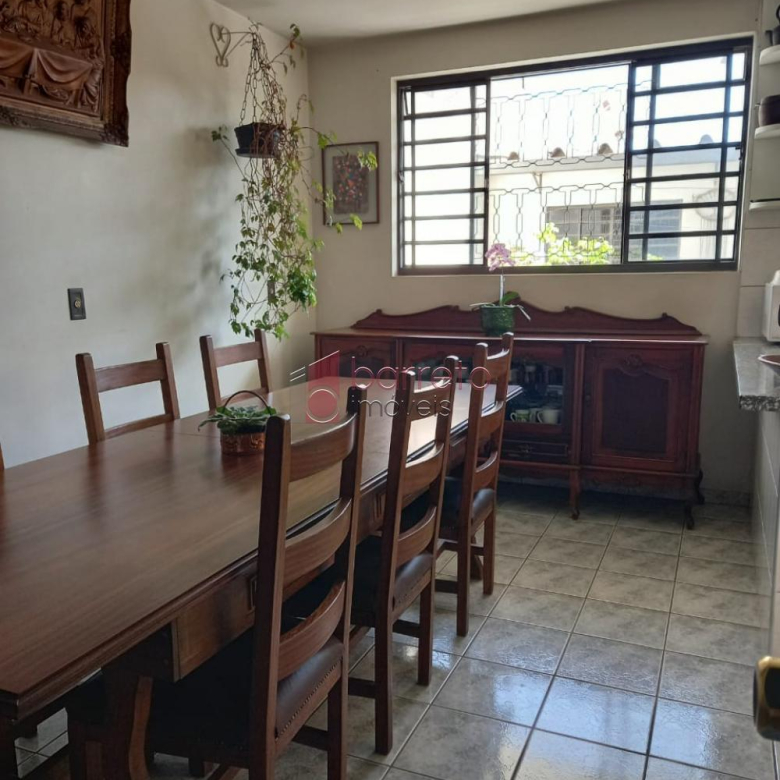 CASA, BAIRRO JARDIM COLÔNIA, JUNDIAÍ