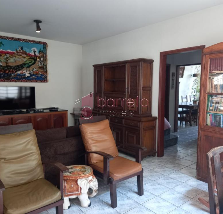 CASA, BAIRRO JARDIM COLÔNIA, JUNDIAÍ